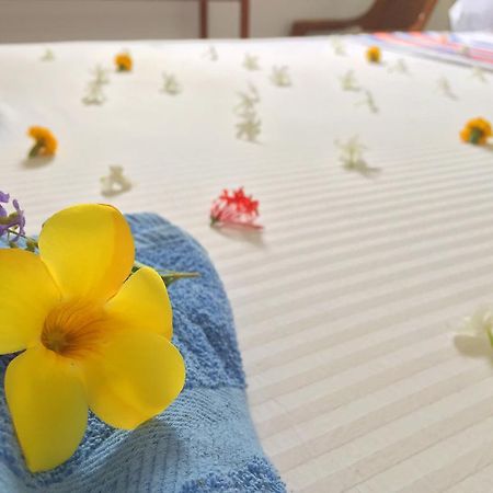 Garden Inn Мириса Екстериор снимка